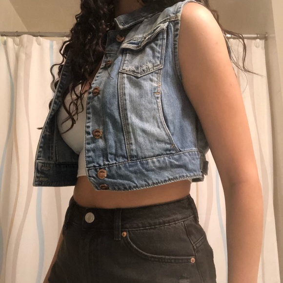 Cropped jean jacket - Picture 4 of 6